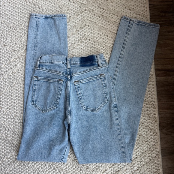 SOLD Abercrombie and Fitch 90s Straight Jean - Picture 4 of 4